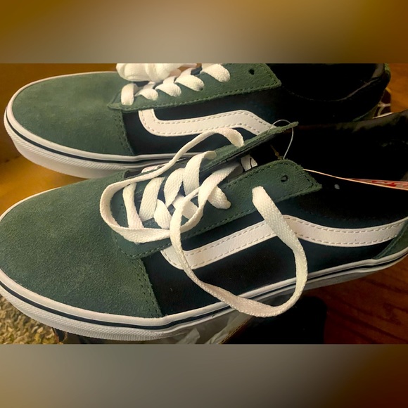 Vans Other - Vans Ward Shoes boys girls size 4Y-vans Ward-NWT